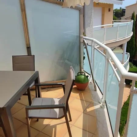 Апартаменти El Caleta, Ideal For Families, Lloguer30 Платжа-д'Ару